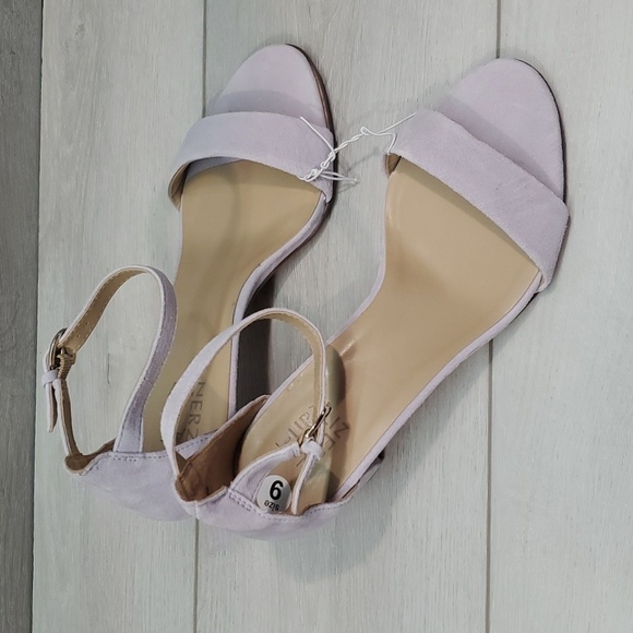 NEW Naturalizer Womens Vera Blue Ankle Suede Strap Heels Sandals Shoes sz 9 - Picture 2 of 14
